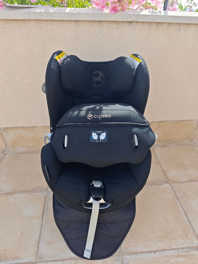 Silla de coche Cybex Sirona Plus Negra