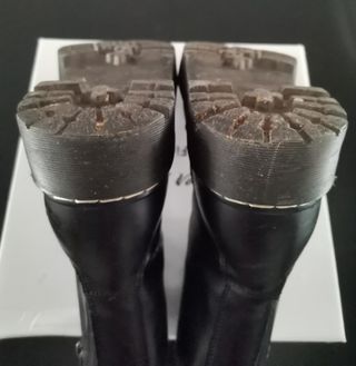 Botas negras estilo Dr Martens T.38