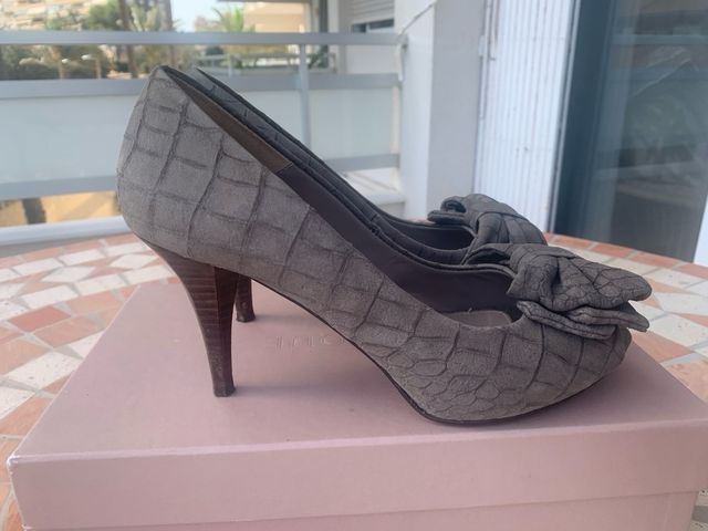 Zapatos piel Uterqüe T 37