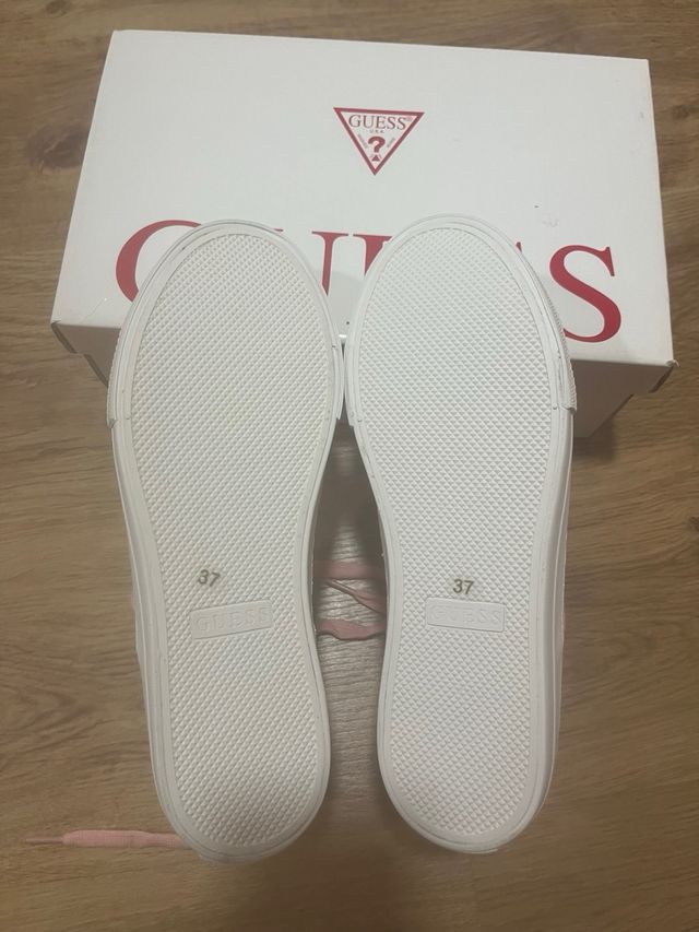 Zapatillas Guess Rosas Talla 37
