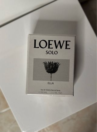 Perfume Loewe Solo Ella