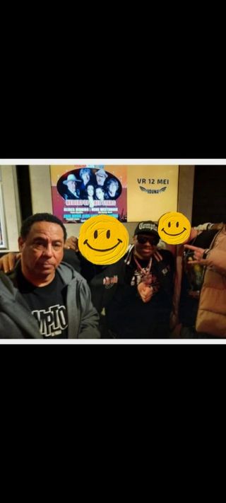 CD rap dj yella firmado n.w..a