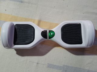 Monopatín eléctrico para niños