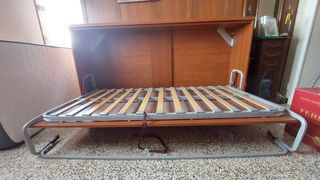 Cama abatible