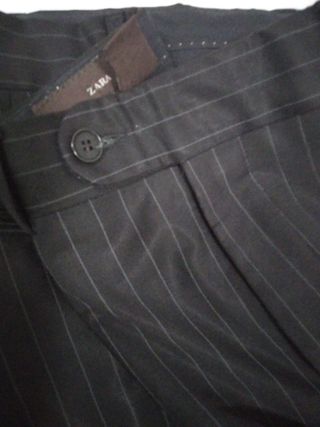 Traje rayas negro Zara man, talla XL 