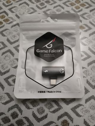 Adaptador USB C a Jack 3.5 y cargador 30