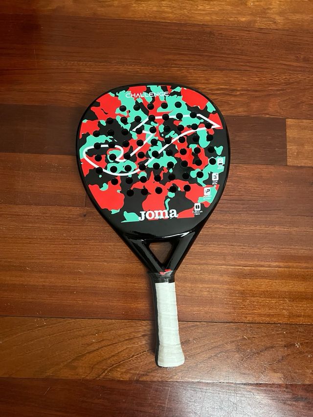 Pala padel Joma