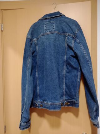 Cazadora vaquera azul 