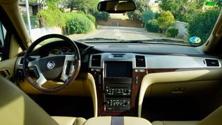 Cadillac Escalade etiqueta ECO