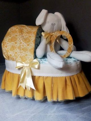 Regalo hecho de pañales