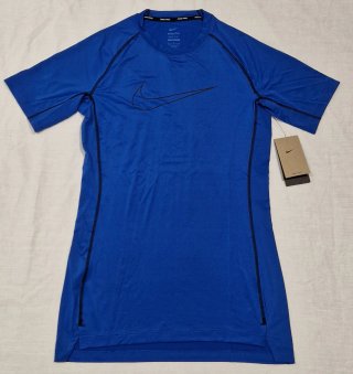 Camiseta Deportiva Manga Corta Nike Pro Térmica.