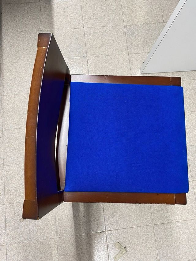 Taburetes altos tapizado Azul Klein