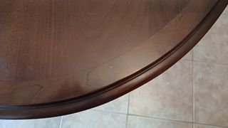 Mesa salón de nogal y sillas