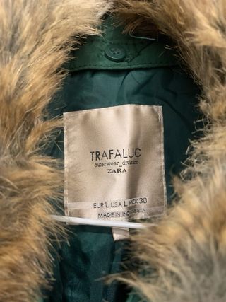 Chaqueta bomber verde Zara