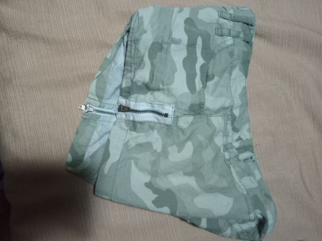 Mini Short camuflaje con 3 bolsillos