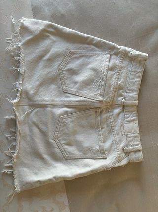 Falda vaquera blanca
