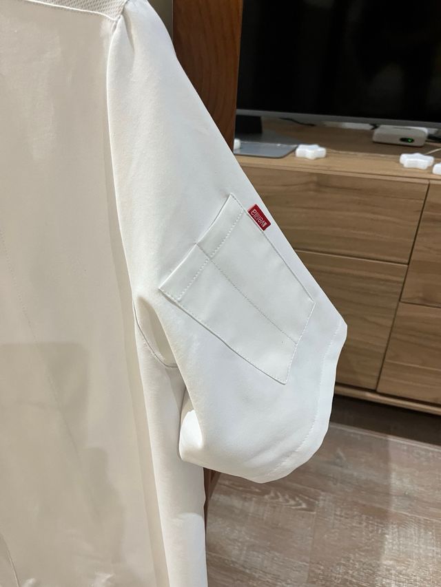 2 Chaquetas de cocina M y otro 44