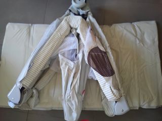 Cuna de viaje y colchón marca Asalvo