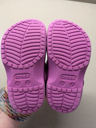 Crocs talla C6-7 (23-24)