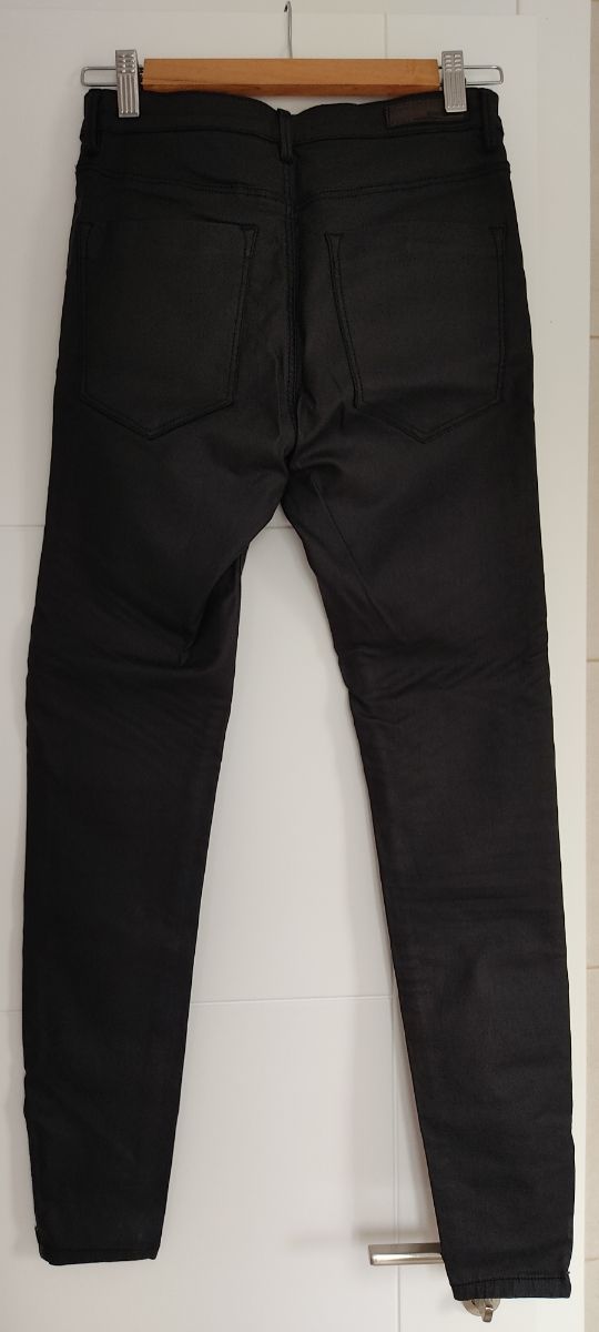 Vaquero encerado "Stradivarius"