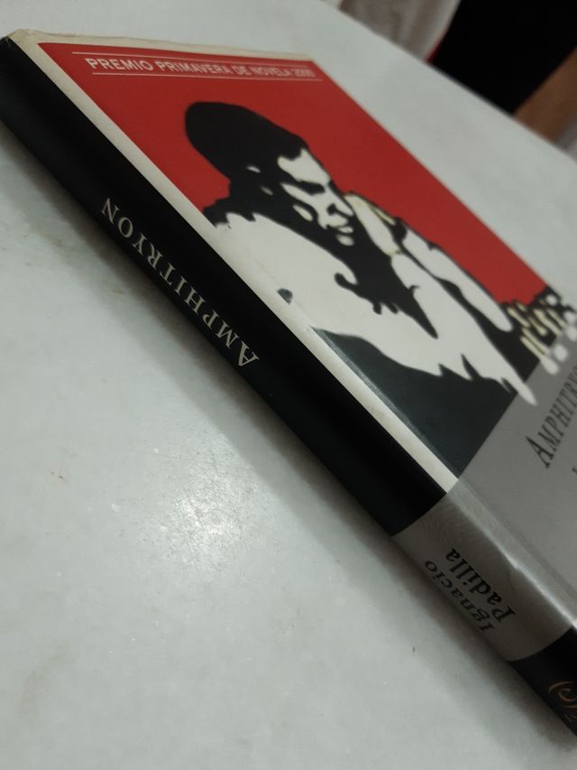 Amphitryon. Premio Primavera de Novela 2000