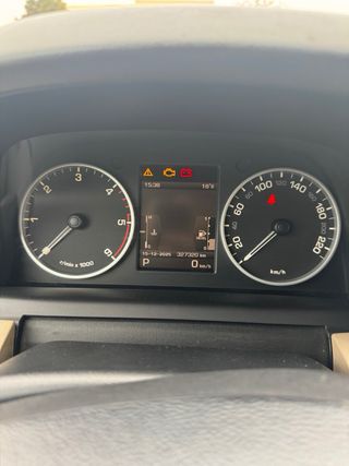 Land Rover Discovery 4