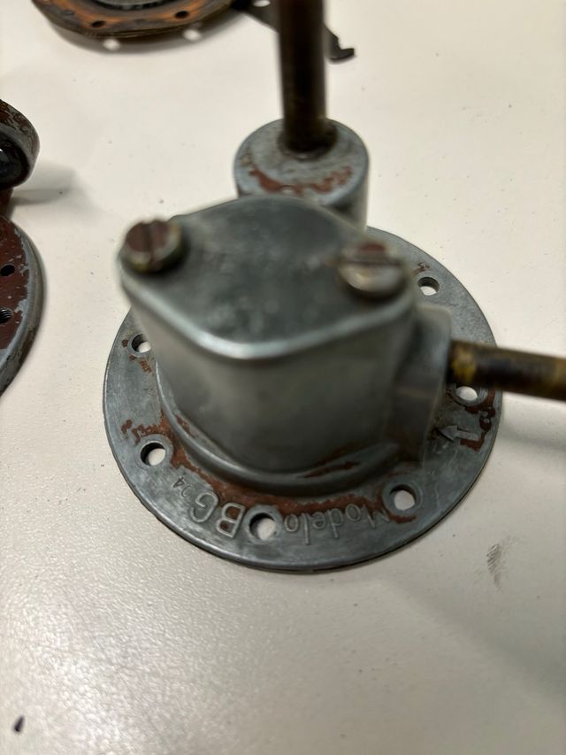 bomba gazolina mini clasico authi