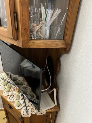 Armario esquinero para television y guardar menaje