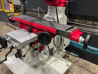 FRESADORA DE TORRETA LAGUN MODELO FTV 5SP