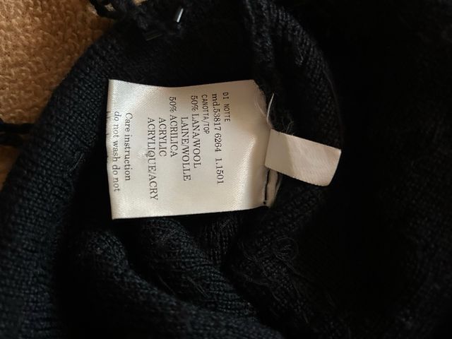 Mariella Burani Elegante top lana e pietrine