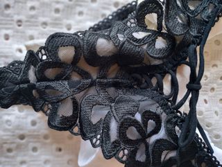 REBAJADO PRECIOSO SUJETADOR BORDADO NUEVO Sin etiq