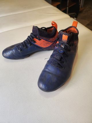 Botas fútbol niño