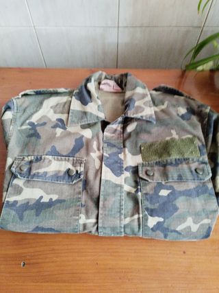 chispita militar talla 3 N entre 46 y 48 
