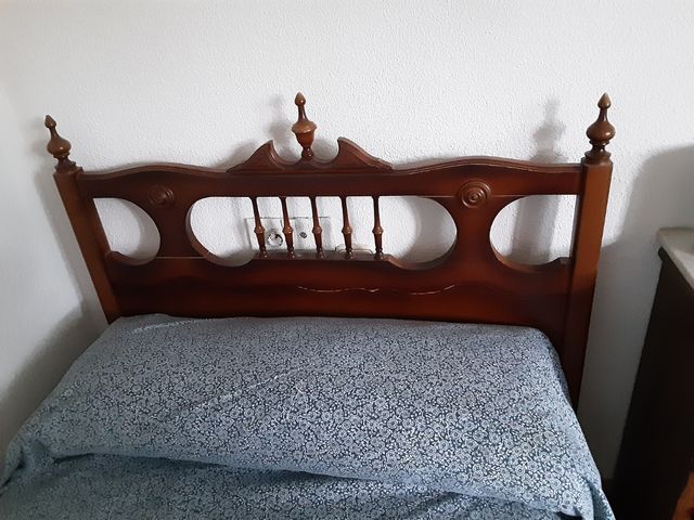 Cama de 90 cm.
