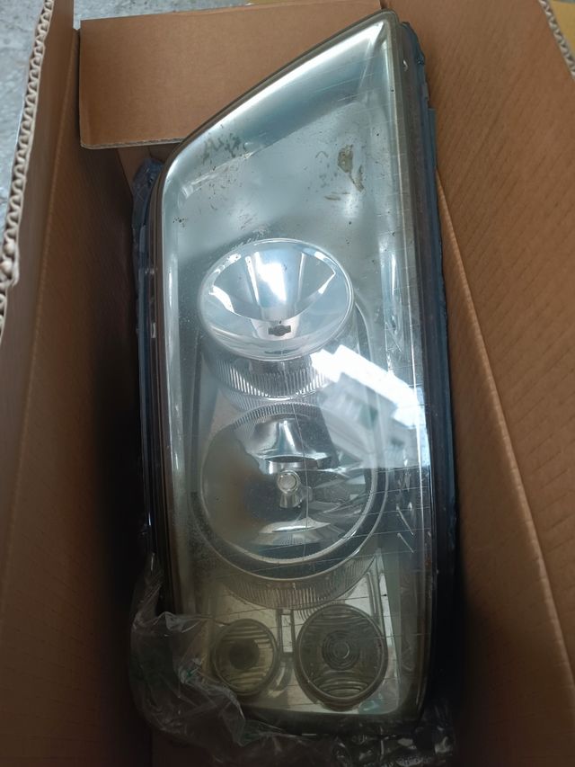 2 Focos de Volkswagen T5 Multivan