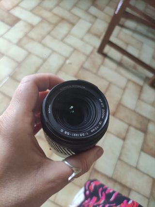 Objetivo konica minolta AF 18-70 macro