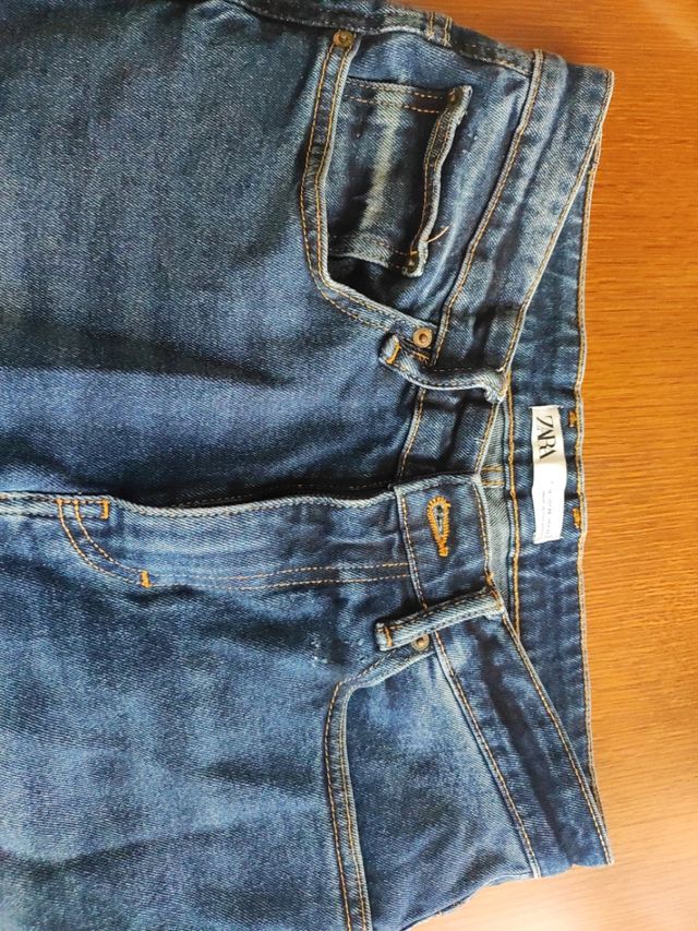 Pantalón vaquero corto hombre