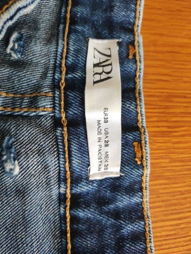 Pantalón vaquero corto hombre