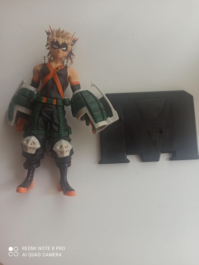 Bakugo, figura de accion Boku No Hero, coto 40€.0