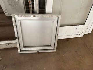 Ventanas con puerta aluminio 