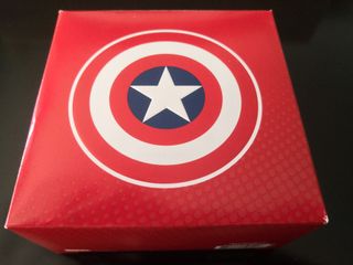 Moneda Escudo Capitán América de Marvel.