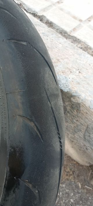 Llantas con neumático cbr 1000 rr 2010