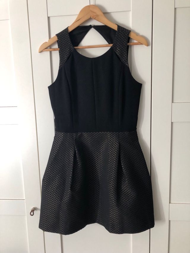 Vestido negro Comptoir des Cotonniers