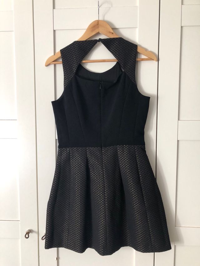 Vestido negro Comptoir des Cotonniers