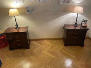 DUE COMODINI IN LEGNO