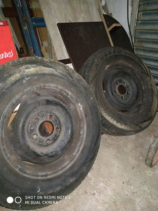 Repuestos para mercedes W 123.

