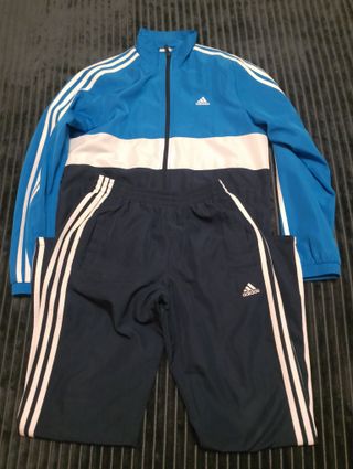 Chándal Adidas. 