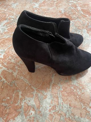 Botines negros mujer Marypaz