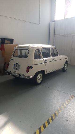 Renault R4 1989
