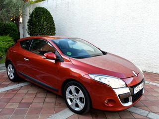 OPORTUNIDAD! Mégane Coupé 1.6 110 CV. Muy poco uso
